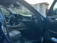 Usata Alfa Romeo Giulia 180 CV (132 kW) 2018 Bluazzurro Berlina