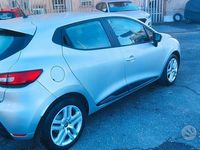 Usata Renault Clio IV 76 CV (55 kW) 2019 Grigio Berlina