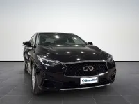 Usata Infiniti Q30 Premium 109 CV (80 kW) 2016 Nero SUV