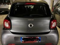 Usata Smart ForFour 71 CV (52 kW) 2017 Grigio Utilitaria