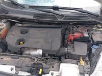 Usata Ford Fiesta 70 CV (51 kW) 2011 Bianco Utilitaria