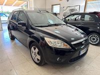 Usata Ford Focus 110 CV (80 kW) 2009 Nero Station wagon