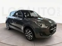 Usado Suzuki Swift 83 CV (61 kW) 2021 Gris Utilitario