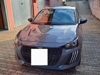 Usata Peugeot 208 Active 75 CV (55 kW) 2024 Grigio Utilitaria