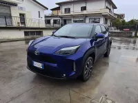 Usata Toyota Yaris Cross 92 CV (67 kW) 2022 Blu/azzurro SUV