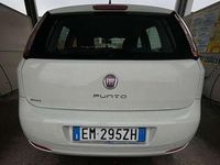 Usata Fiat Punto Pop 84 CV (61 kW) 2012 Bianco Berlina