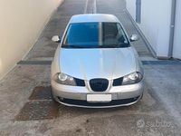 Usata Seat Cordoba Sport 131 CV (96 kW) 2003 Grigio Berlina