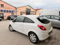 Usado Opel Corsa 86 HP (63 kW) 2012 Branco Citadino