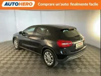 Usata Mercedes GLA180 Executive 109 CV (80 kW) 2015 Nero SUV