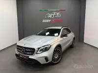Usata Mercedes GLA200 136 CV (100 kW) 2019 Grigio SUV