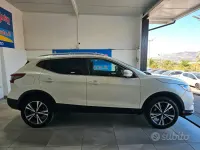Usata Nissan Qashqai N-Connecta 116 CV (85 kW) 2020 Bianco SUV