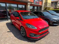 Usata Ford Fiesta ST 200 CV (147 kW) 2020 Rosso Utilitaria