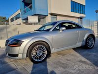 Usata Audi TT 179 CV (131 kW) 1998 Grigio Coupé
