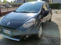 Usata Renault Clio III Dynamique 75 CV (55 kW) 2012 Nero Berlina