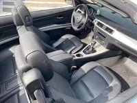 Usata BMW 320 Cabriolet M Sport 2010 Bianco Cabrio