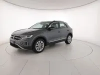 Usata VW T-Roc Style 116 CV (85 kW) 2025 Indium grey metallizzato nero SUV