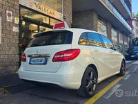 Usata Mercedes B180 Executive 108 CV (79 kW) 2014 Bianco Monovolume