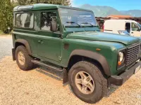 Käytetty Land Rover Defender SE 122 HP (89 kW) 2006 Vihreä Farmari