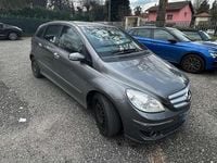 Usata Mercedes B200 Chrome 140 CV (102 kW) 2008 Argento Monovolume