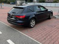 Usata Audi A4 135 CV (99 kW) 2018 Blu Station wagon