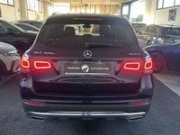 Usata Mercedes GLC300e Business 211 CV (155 kW) 2021 Blu/azzurro SUV