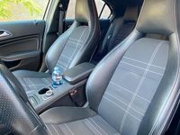 Usata Mercedes A180 Executive 109 CV (80 kW) 2015 Grigio Berlina