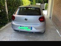 Usata VW Polo 80 CV (58 kW) 2018 Grigio Utilitaria