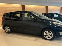 Usata Renault Grand Scénic III 110 CV (80 kW) 2010 Nero Monovolume