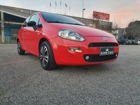 Usata Fiat Punto Street 75 CV (55 kW) 2013 Rosso Utilitaria