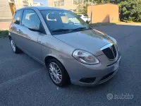 Usata Lancia Ypsilon 60 CV (44 kW) 2008 Marrone Utilitaria