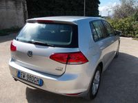 Usata VW Golf VII Comfortline 105 CV (77 kW) 2014 Argento Berlina