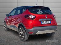 Usata Renault Captur Initiale 90 CV (66 kW) 2018 Rosso SUV