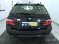 Usata BMW 530 Comfort Edition 231 CV (169 kW) 2007 Azzurro metallizzato Station wagon