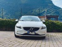 Usata Volvo V40 120 CV (88 kW) 2016 Berlina