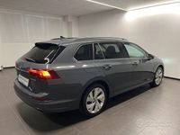 Usata VW Golf VIII Life 150 CV (110 kW) 2024 Grigio Station wagon