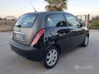 Usata Lancia Ypsilon 60 CV (44 kW) 2006 Nero Utilitaria