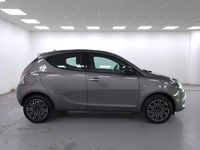 Usata Lancia Ypsilon Gold 70 CV (51 kW) 2022 Grigio Utilitaria