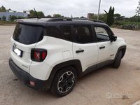 Usata Jeep Renegade Sport 110 CV (80 kW) 2016 Bianco SUV