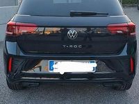 Usata VW T-Roc R-line 150 CV (110 kW) 2023 Nero SUV