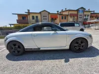 Usata Audi TT 179 CV (131 kW) 1999 Grigio Coupé