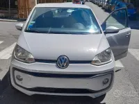Usata VW up! 75 CV (55 kW) 2016 Bianco Utilitaria