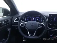 Usata VW T-Roc R-line 150 CV (110 kW) 2023 Grigio SUV