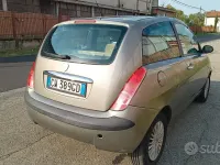 Usata Lancia Ypsilon 60 CV (44 kW) 2005 Utilitaria