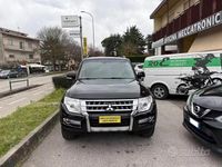 Usata Mitsubishi Pajero Instyle 190 CV (139 kW) 2016 Nero SUV