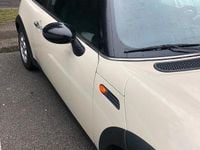 Begagnad Mini ONE 90 HK (66 kW) 2003 Halvkombi