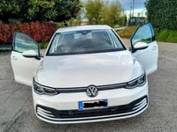 Usata VW Golf VIII Life 130 CV (95 kW) 2022 Bianco Berlina