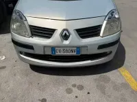 Usata Renault Modus 75 CV (55 kW) 2005 Grigio Monovolume