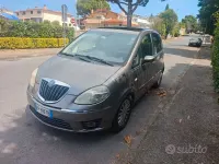 Usata Lancia Musa 95 CV (69 kW) 2008 Oro Monovolume
