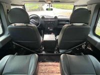 Usado Land Rover Defender 122 CV (89 kW) 2012 Negro Familiar