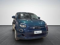 Usata Fiat 500e Icon 85 kW (116 CV) 2023 Ocean green Utilitaria